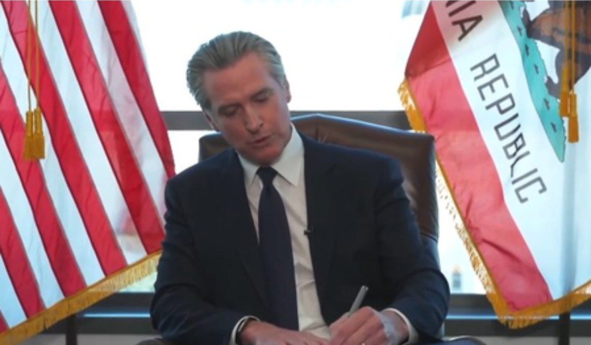 California Ends Child Marriage, Sets Minimum Marriage Age at 18