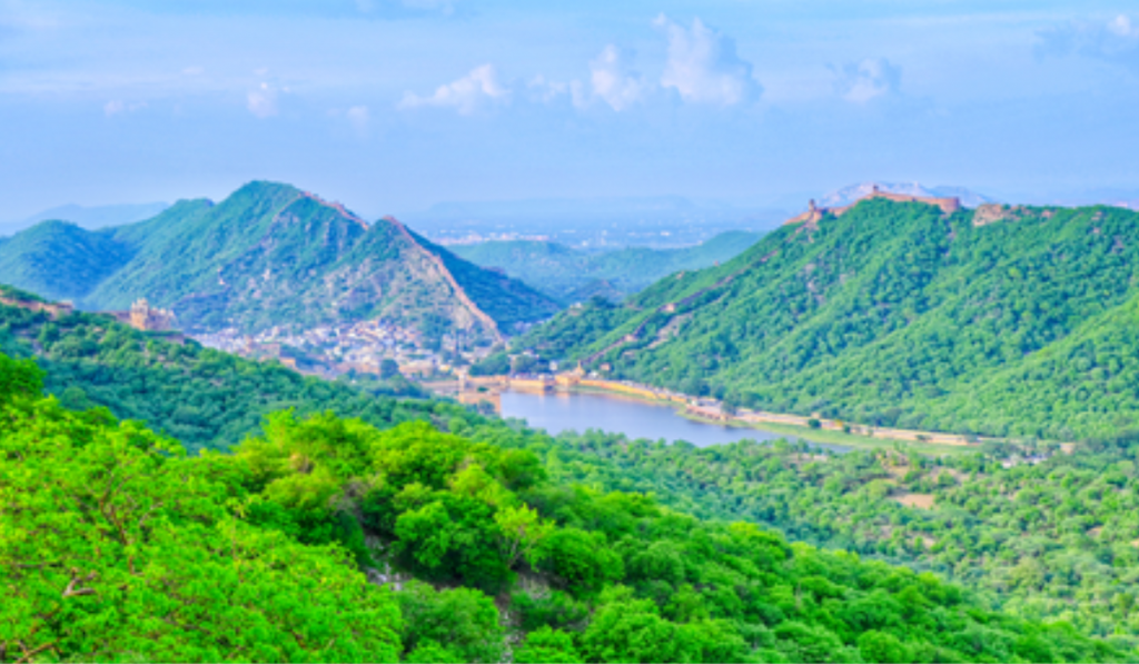 Aravalli Range: Supreme Court's High-Powered Committee to Visit Rajasthan's Vagad Region from October 11th to 13th
