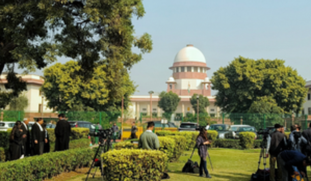 Supreme Court neither approved nor rejected ECI's new Form 6, court clarifies