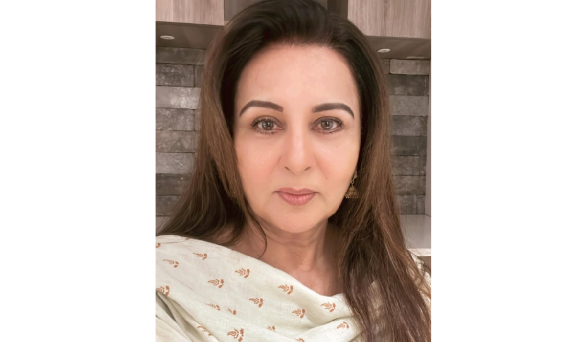 Poonam Dhillon says Tiger Shroff has never done anything wrong, expresses relief over his safety