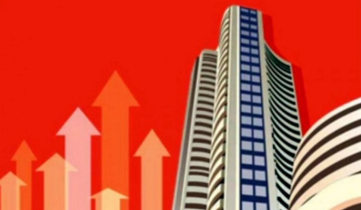 Indian equity markets open higher amid buying in IT sector shares