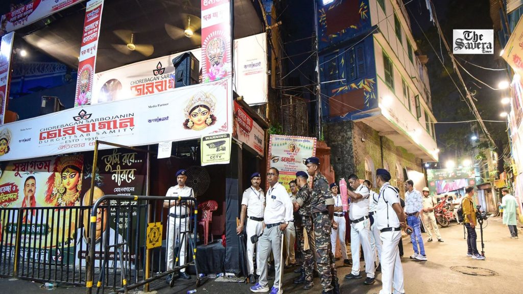 Kolkata Durga Puja Pandals Shut After Stampede Kills 19