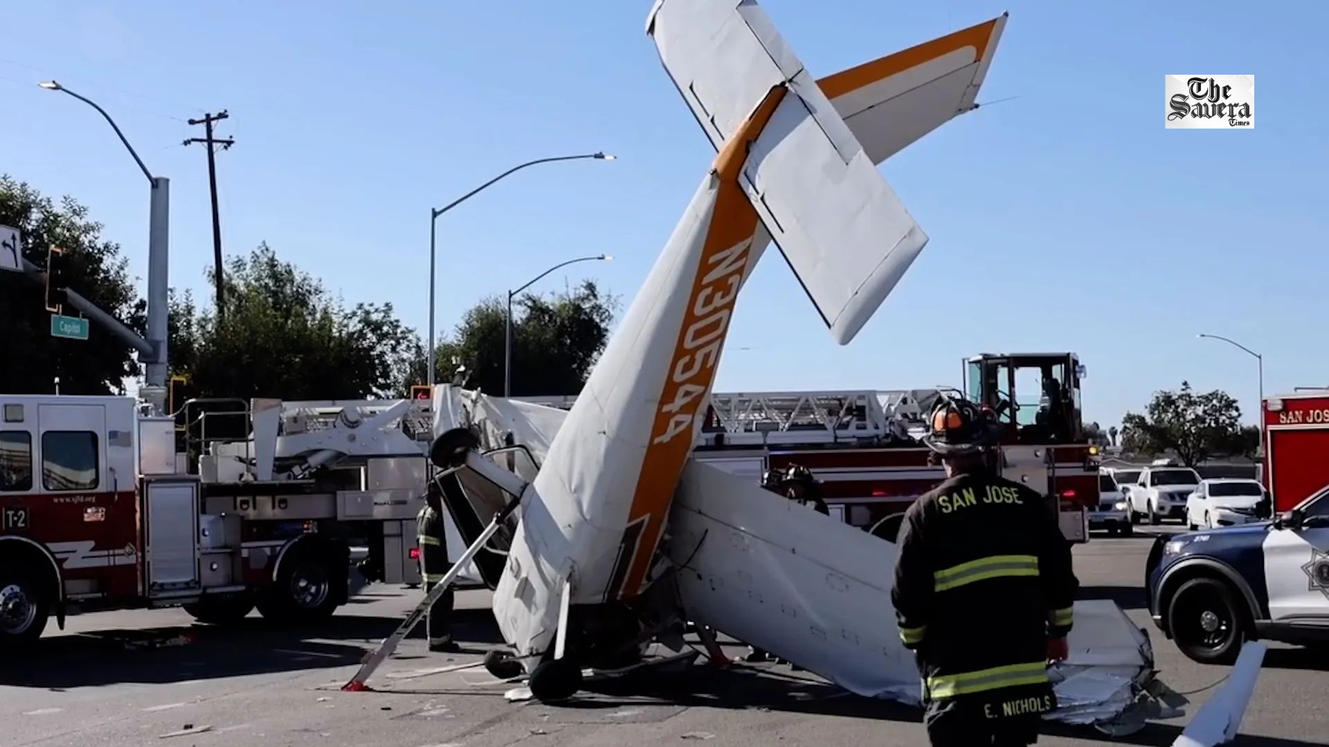 US: Small Plane Crashes on Busy San Jose Road, Three Injured