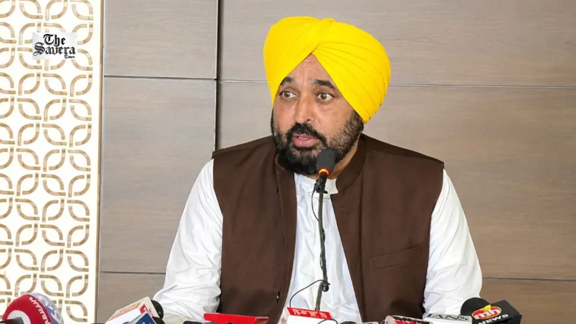 Punjab CM Alleges 2-Hour Delhi Airport Stint Was ‘Revenge,’ Accusing Customs Chief of Targeting Him, Noting He Is CEC Gyanesh Kumar’s Brother