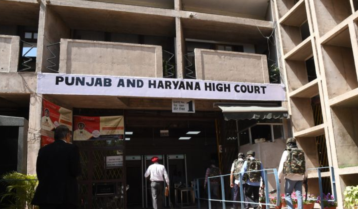 Punjab & Haryana High Court directs Punjab Government to appoint regular DGP; seeks compliance affidavit from Chief Secretary