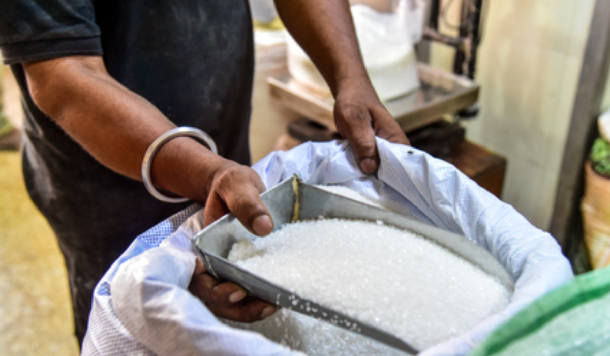 Retail sugar prices down 15 pc, Ex-Mill rates fall around 28 pc: Govt