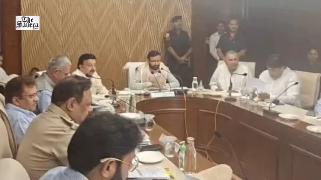 Haryana CM Suspends 2 HSPCB Officials in Gurugram Over Pollution Control Concerns