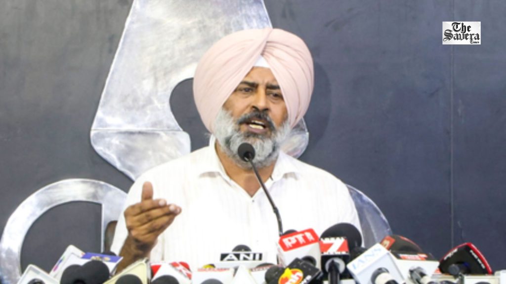 Punjab AAP Questions Pargat Singh Over Drugs, Sacrilege and Recruitment