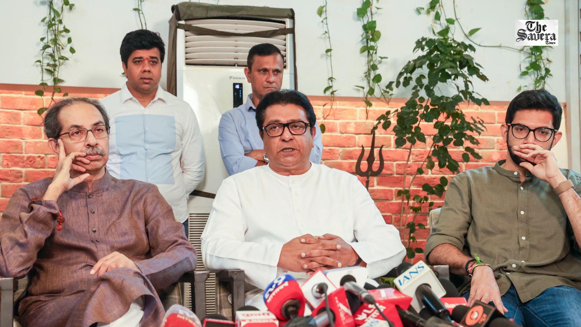 Thackeray Brothers Lead Mumbai March Against ECI Over SIR, Voter List Issues