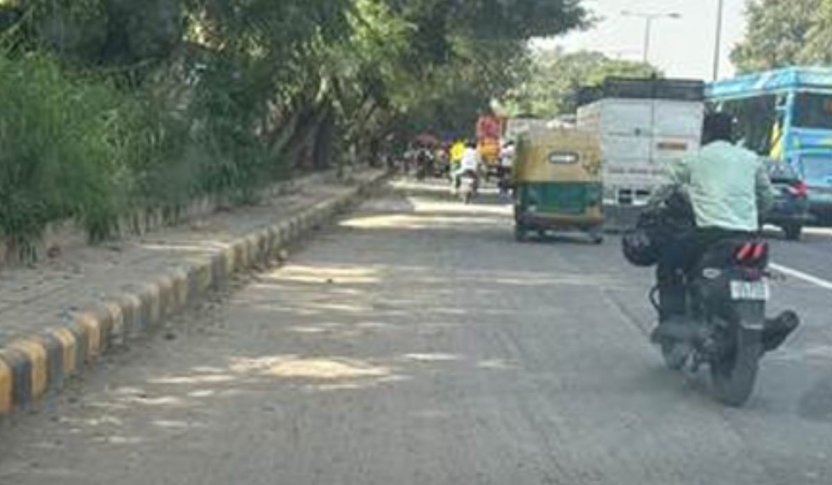 Delhi: CAQM teams detect 17 violations of air pollution norms on Ring, Outer Ring roads