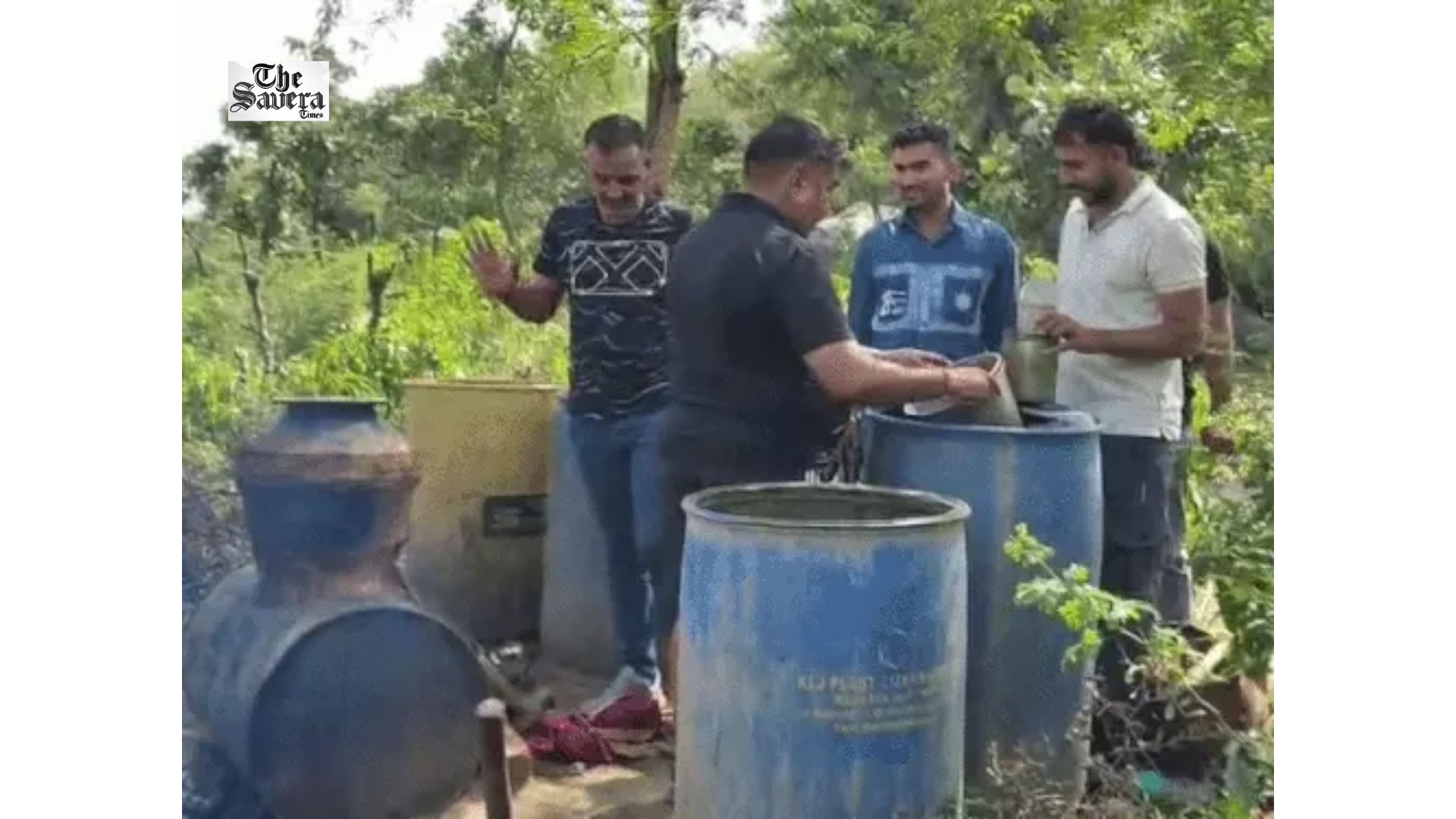 800 Litres of Spurious Liquor Destroyed in Faridabad Forest; Two Accused Flee Police Raid
