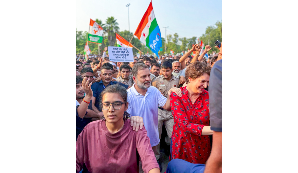 Rahul Gandhi manhandled female journalist, claims BJP; Congress hits back