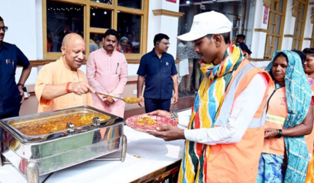 CM Adityanath honours sanitation workers in Varanasi; presents them with stoles, gifts
