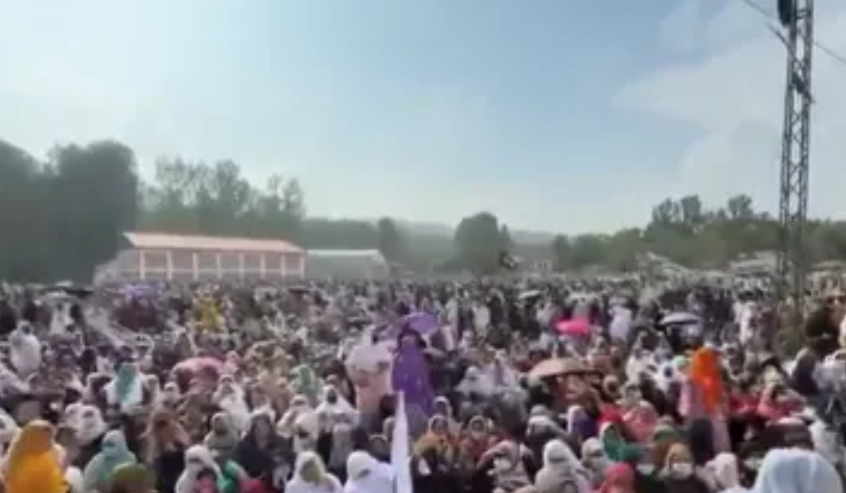 How Pakistan’s Clamps Down on Media as unrest engulfs KP, Balochistan, PoK